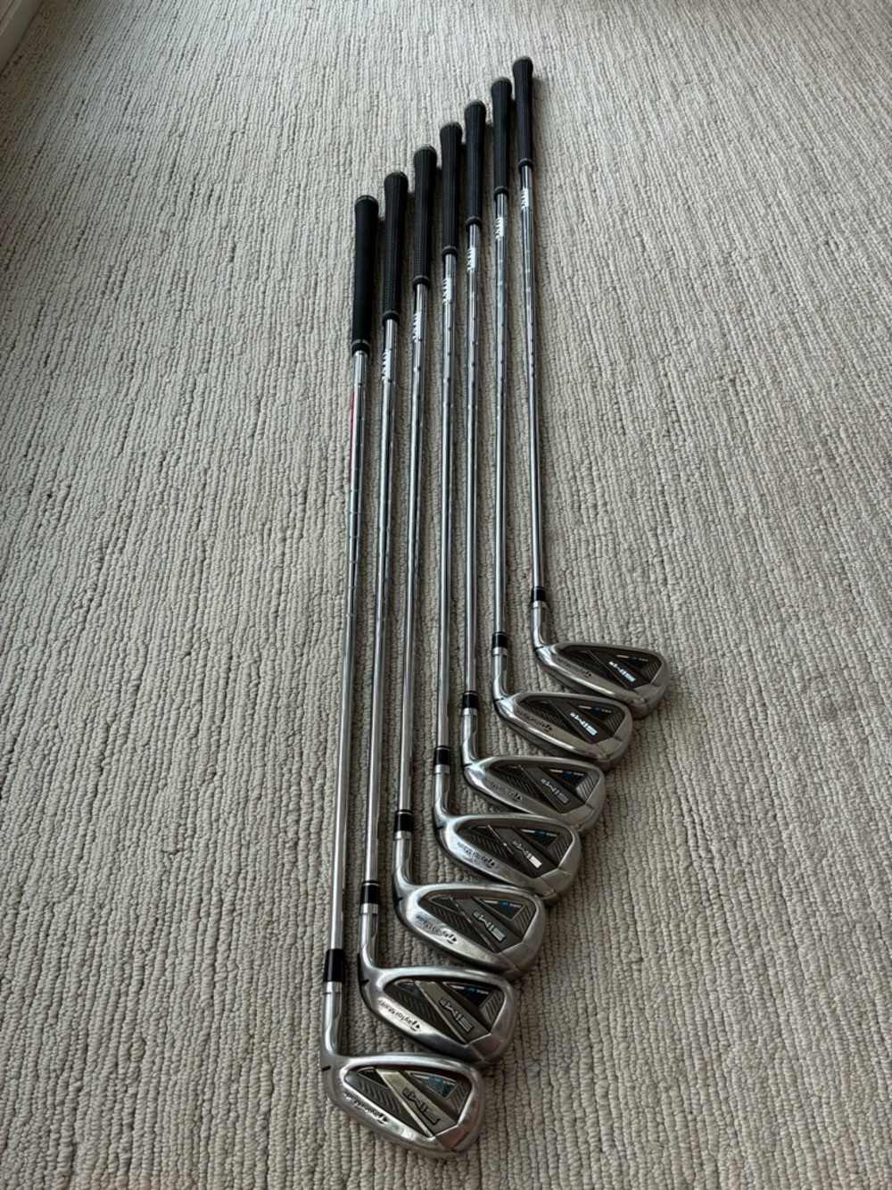 Taylormade Sim 2 Max Irons AW-5i